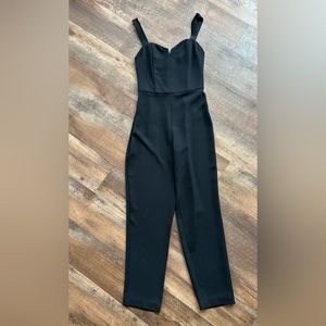 Women’s jumper outfit - black